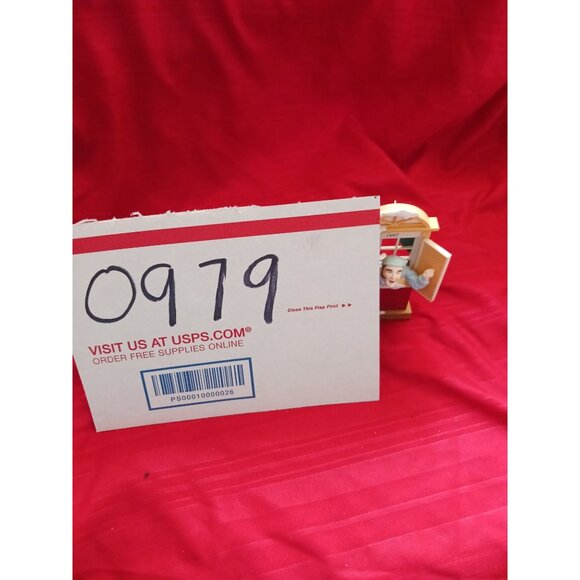 Hallmark Vtg Away To  The Window 1997 Figurine Christmas Ornament - Picture 10 of 10